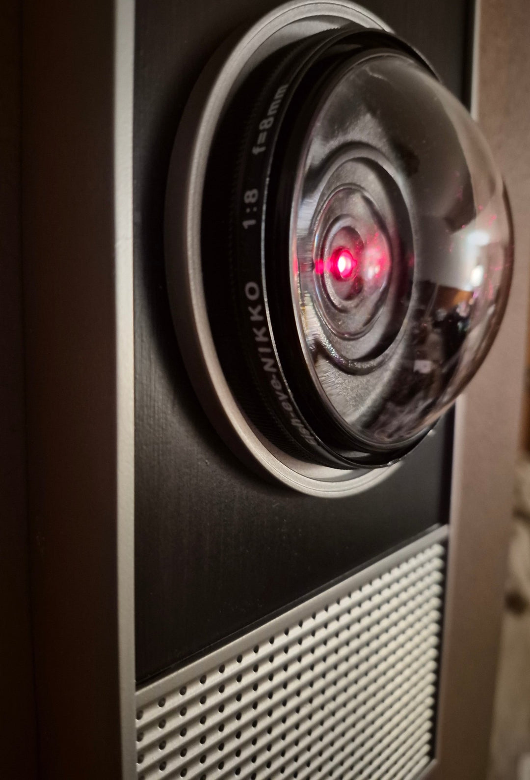 Professionally Built &amp; Lit HAL 9000 Model – Mobius 2001: A Space Odyssey Display Replica - Mahannah&
