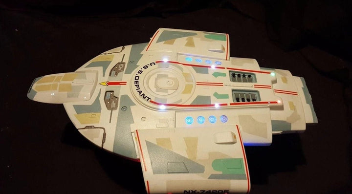 Star Trek Defiant Show Quality LED/Sound System For The 1:420 Scale Defiant Made By AMT - Mahannah&
