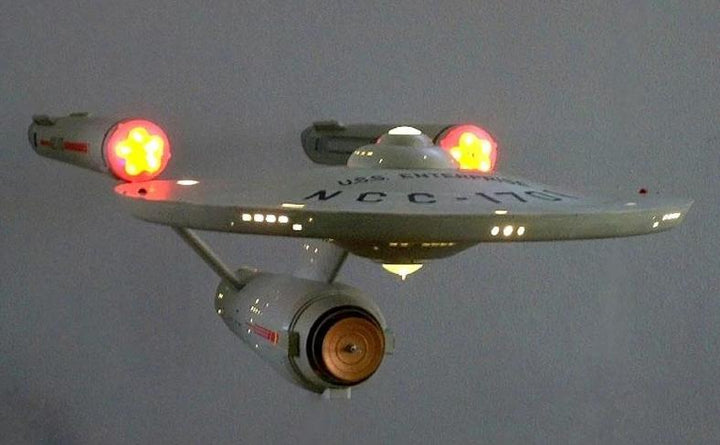 50th Anniversary 1:350 TOS Star Trek Enterprise LED/Audio System - Mahannah&